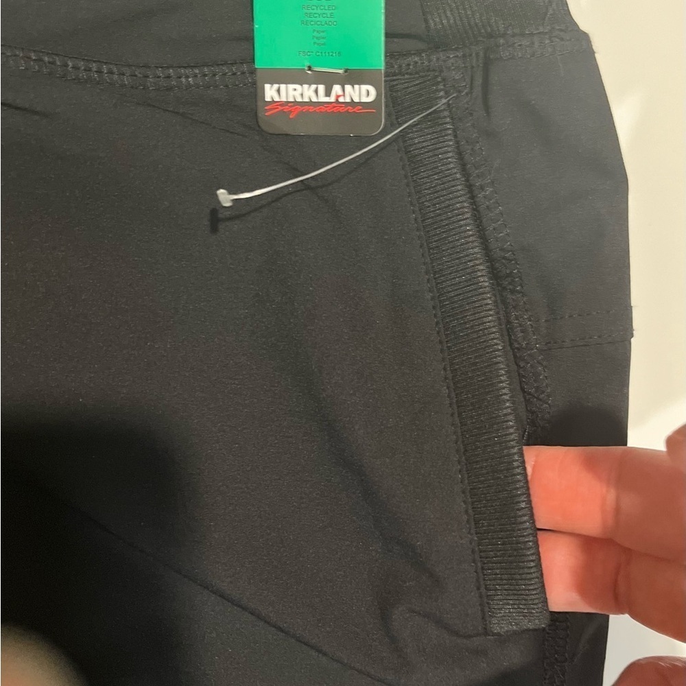 Kirkland Signature Black Sweatpants Relaxed Fit Joggers - Picture 3 of 9